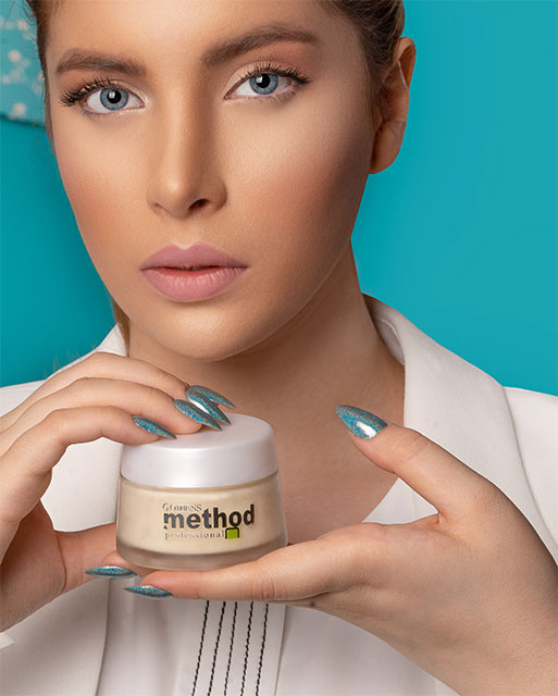 کرم-ویتامین-c-همراه-رتینول